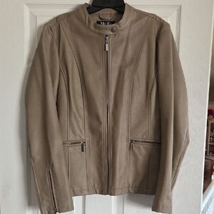 Women's Tan Jacket
